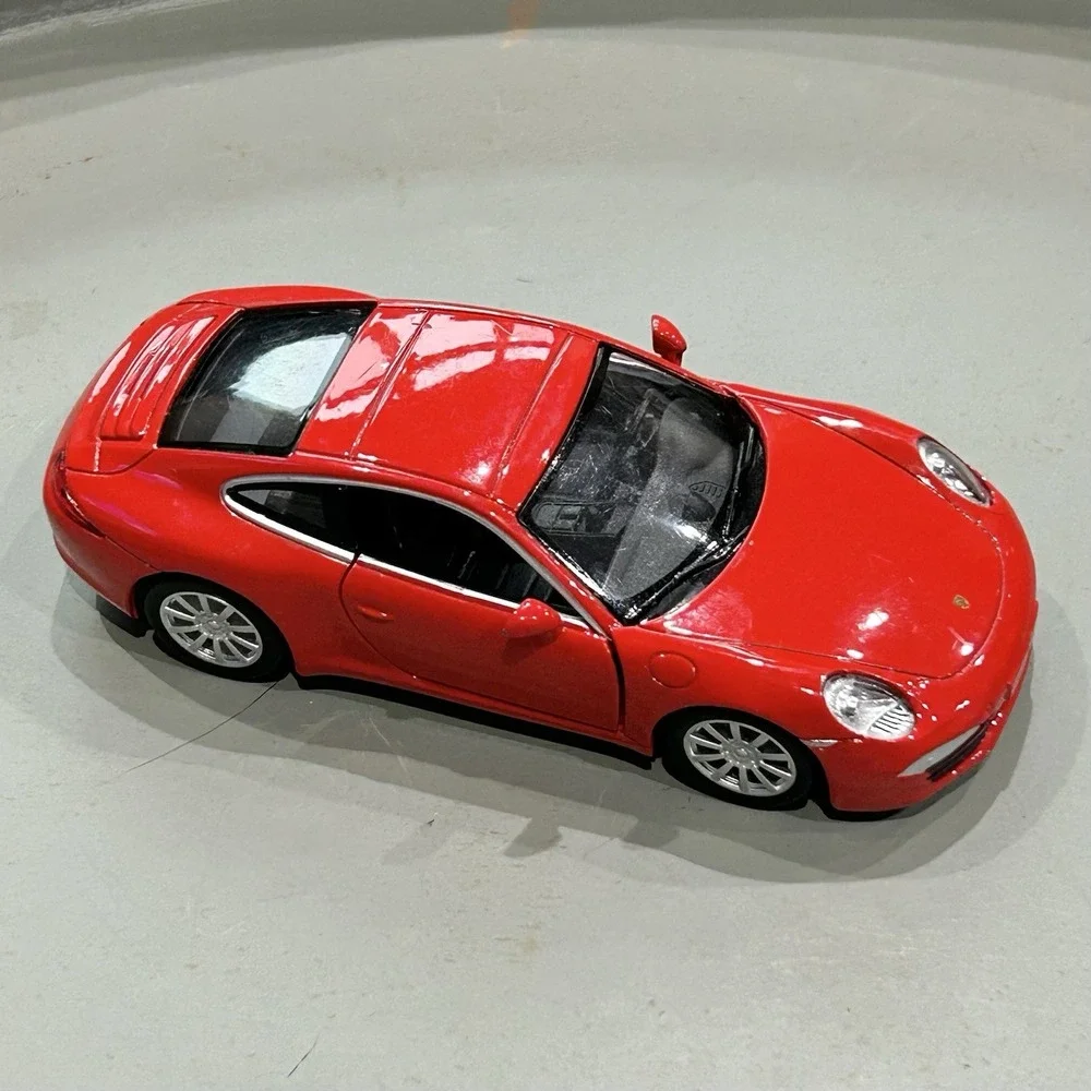 Welly PORSCHE 911 CARRERA S RED 1:34 Die‎ Cast Car
